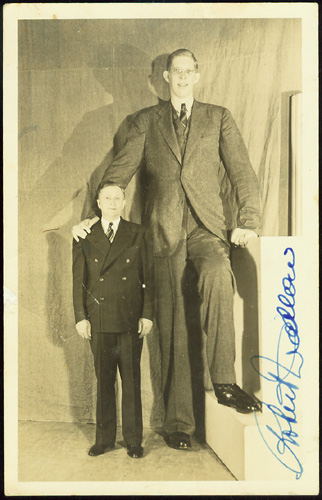 Robert Pershing Wadlow, World's Tallest Man